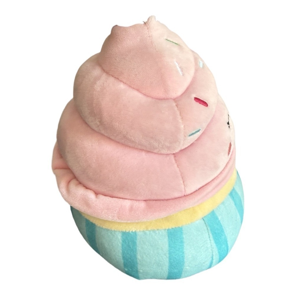 Original Squishmallows Deidre Pink Sprinkle Cupcake 8" Plush Party Birthday - Picture 4 of 6